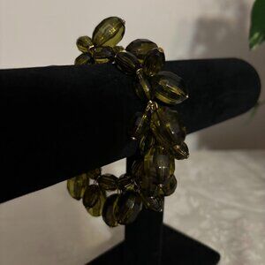 Beautiful Green Color Stretch Bracelet for any occasion